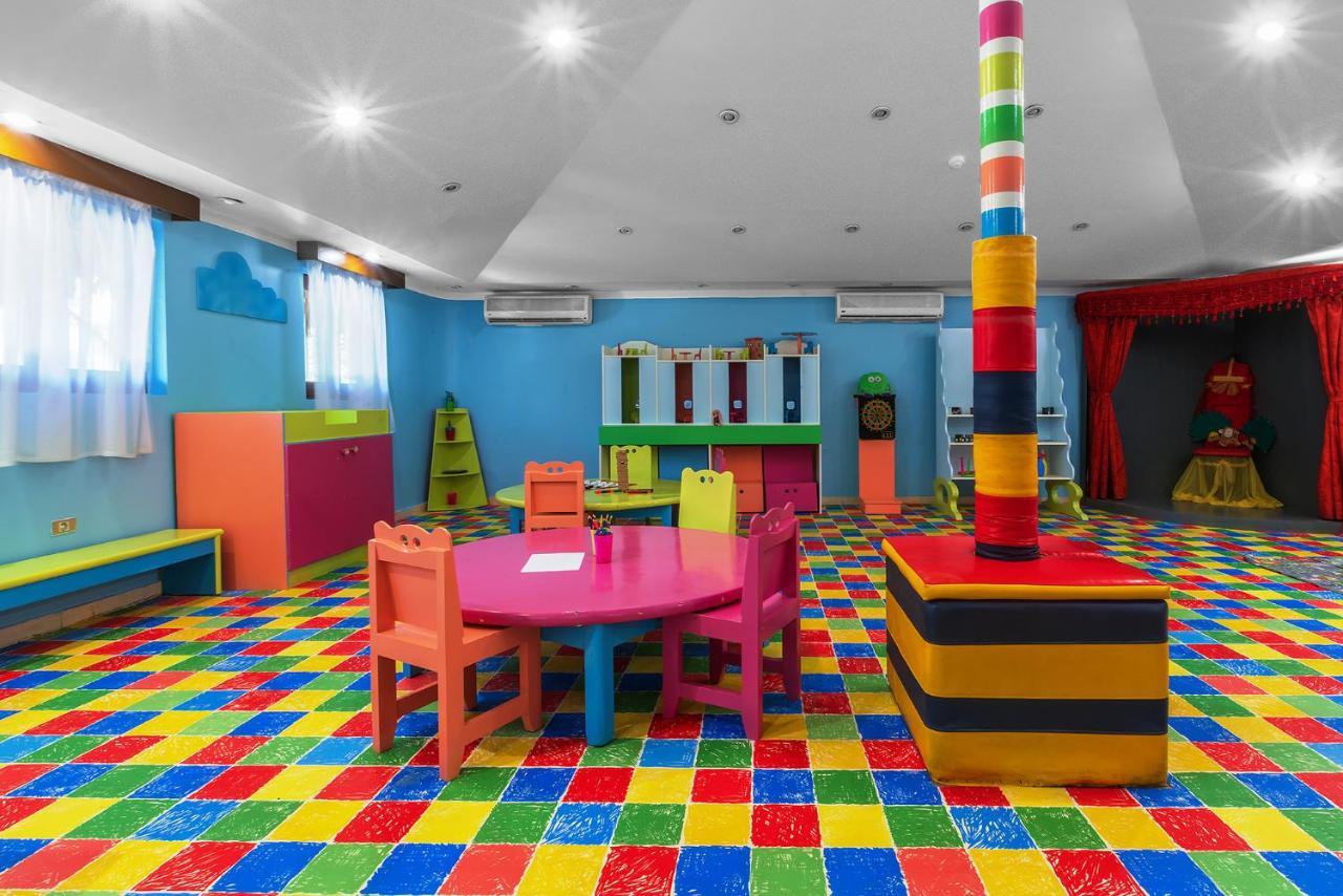 Complex Sindbad Club